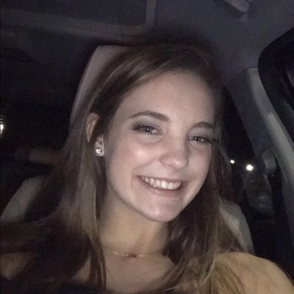 Meet your Posher, Savannah - Picture 1 of 1